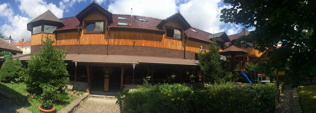 Penzion U Holuba Hradcovice ภายนอก รูปภาพ