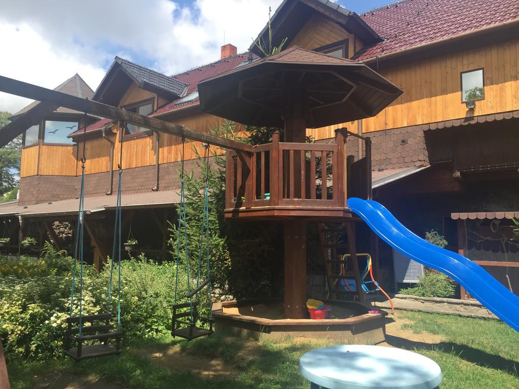 Penzion U Holuba Hradcovice ภายนอก รูปภาพ